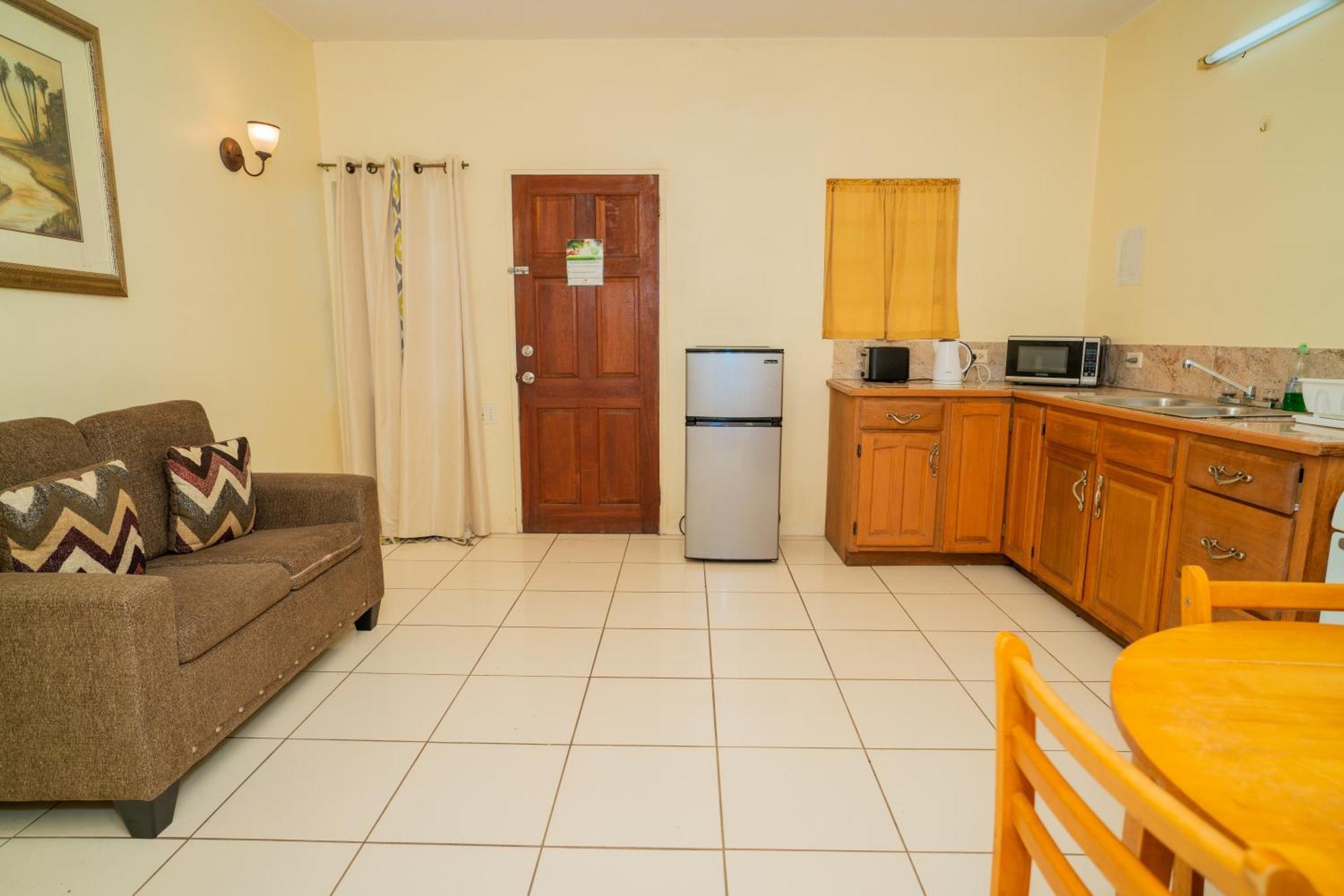 St. John's Connie'S Comfort Suites מראה חיצוני תמונה